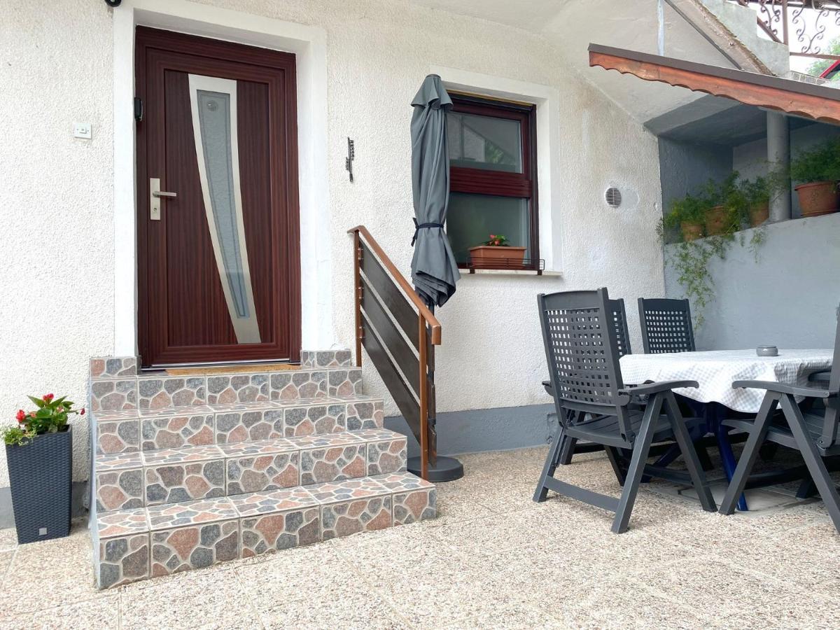 Apartment Loyd, Tolmin - Most na Soči Buitenkant foto