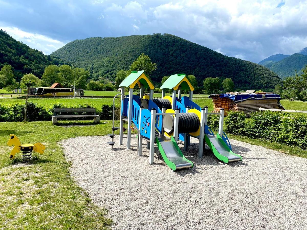 Apartment Loyd, Tolmin - Most na Soči Buitenkant foto