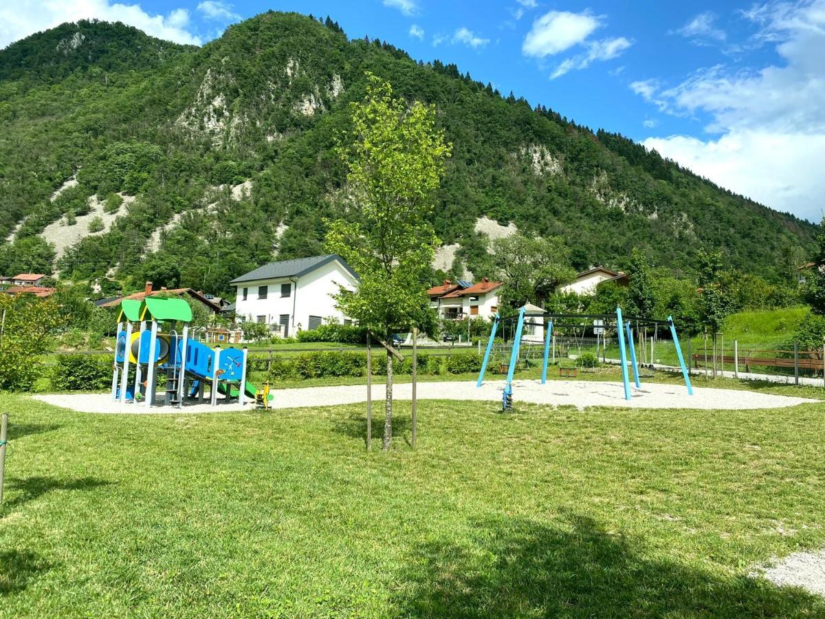 Apartment Loyd, Tolmin - Most na Soči Buitenkant foto